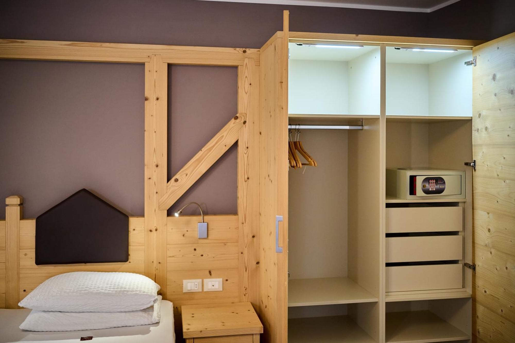 Dolcevita Ambiez B&B San Lorenzo Dorsino Luaran gambar