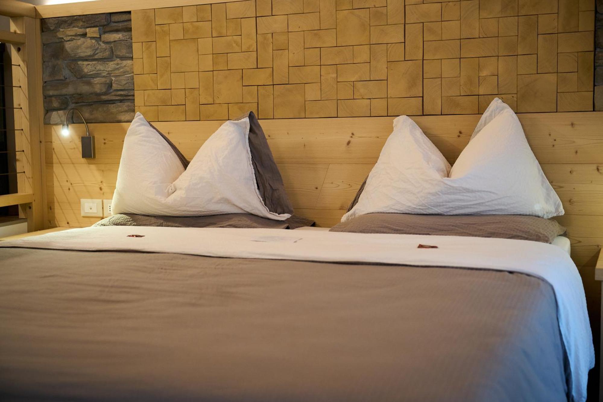 Dolcevita Ambiez B&B San Lorenzo Dorsino Luaran gambar
