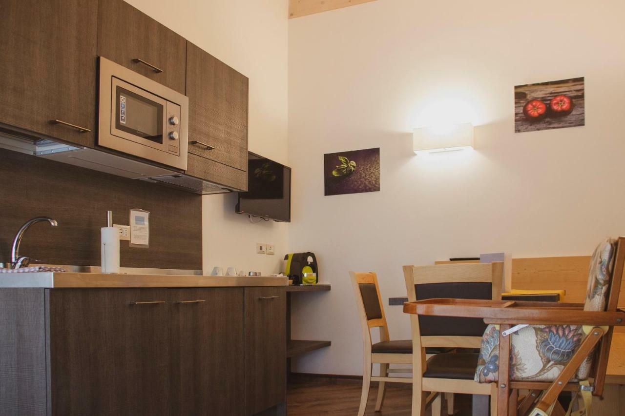 Dolcevita Ambiez B&B San Lorenzo Dorsino Luaran gambar